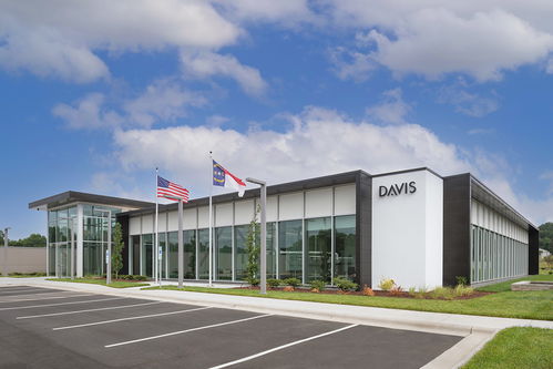 时尚办公网 办公设计 设计欣赏 创新锐意进取 美国家具公司davis furniture北卡总部设计欣赏